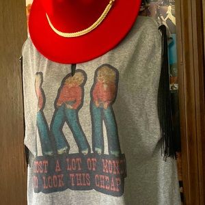 DOLLY muscle tank with Fringe detail 🖤